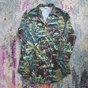 Kilo Brava Forest-Print Satin Pajama Shirt Dress With Mother Of Pearl Buttons